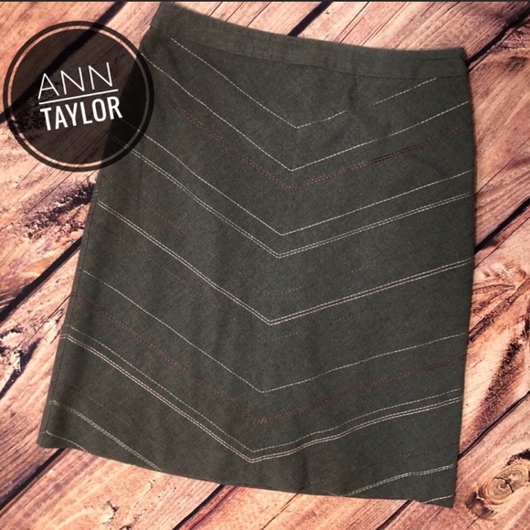 Ann Taylor Gray Pencil Skirt with Stitched V Pattern - Picture 1 of 8